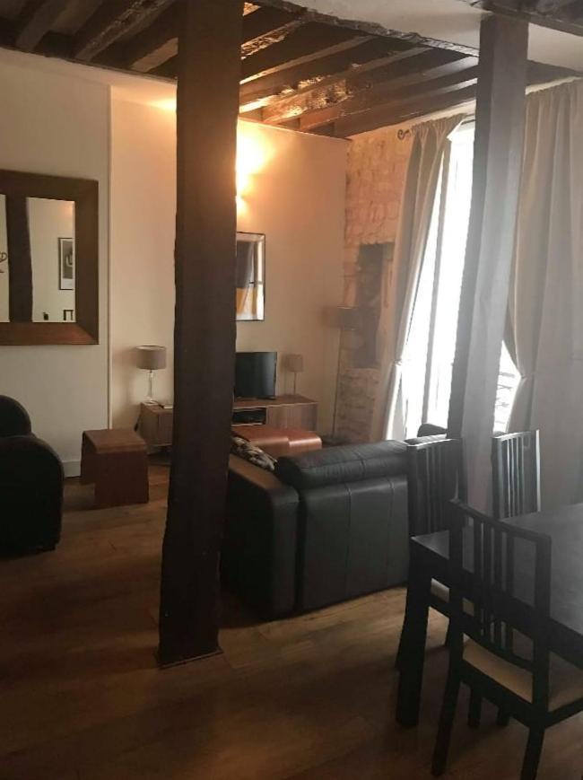 Appartement next Notre Dame Paris Extérieur photo