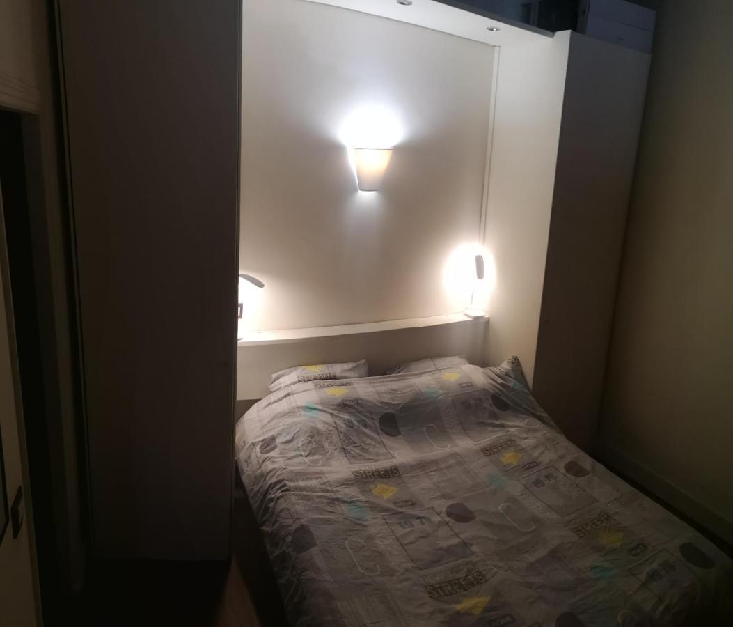 Appartement next Notre Dame Paris Extérieur photo